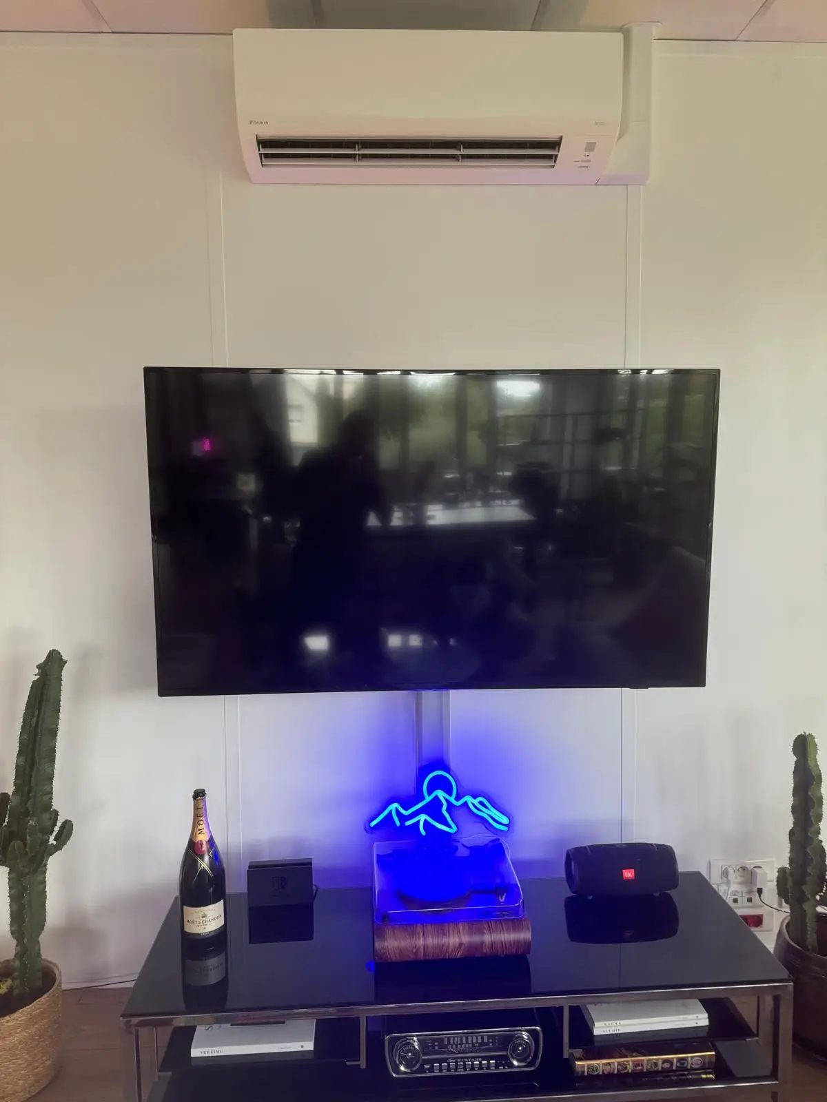 WhatsApp Image 2024-09-14 at 22.54.17 (1)